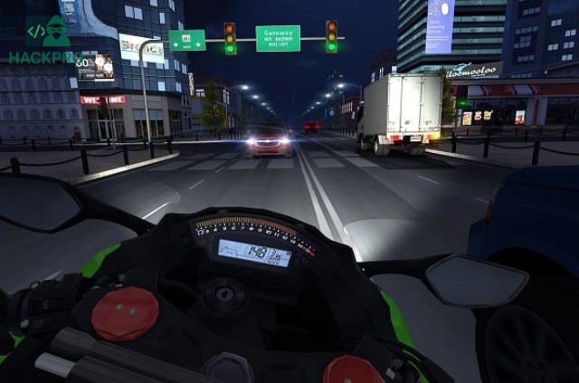 Tại sao nhiều người thích hack Traffic Rider